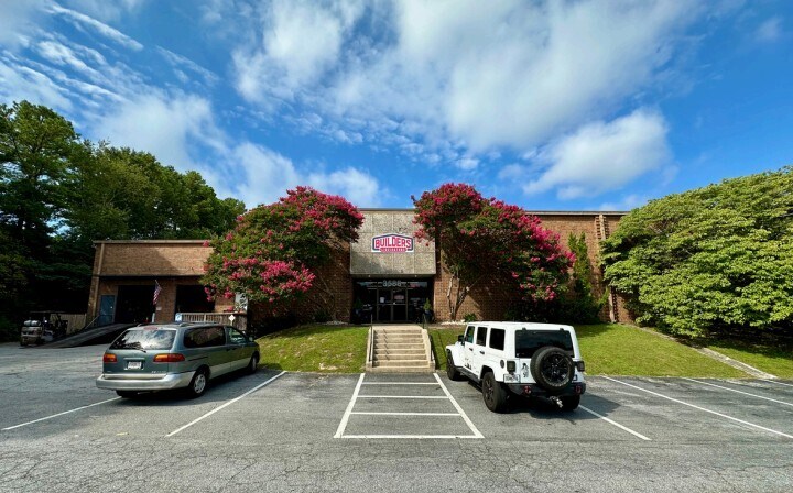 3580-3588 Broad St, Chamblee, GA for sale - Building Photo - Image 1 of 6