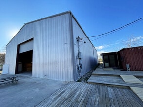 3504 Rogge Ln, Austin, TX for lease Building Photo- Image 2 of 10