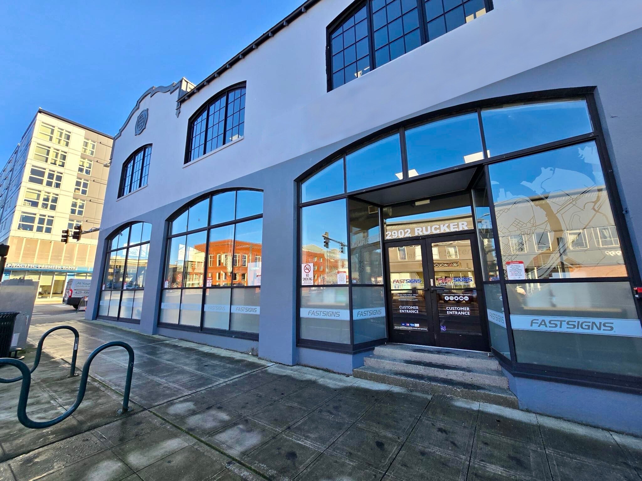 2900-2902 Rucker Ave, Everett, WA for sale Primary Photo- Image 1 of 1