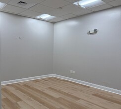 2500 Edwards Dr, Fort Myers, FL for lease Interior Photo- Image 2 of 3