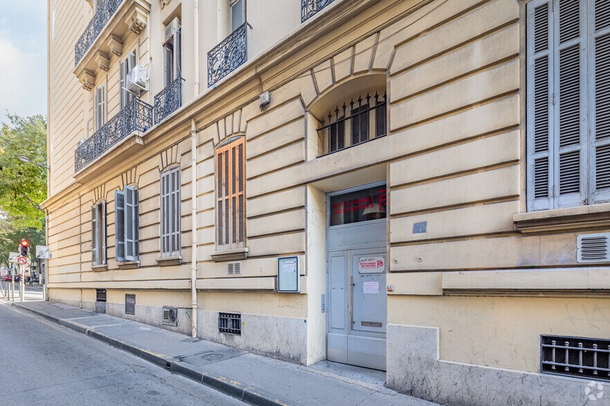 29 Boulevard D'Athenes, Marseille for lease - Building Photo - Image 3 of 16