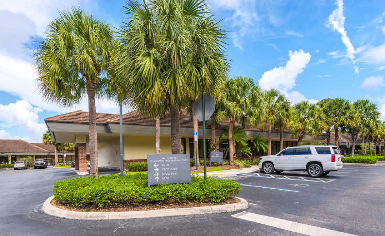 6710 W Sunrise Blvd, Plantation, FL for lease - Building Photo - Image 1 of 4