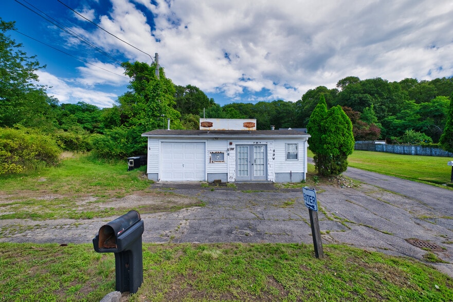 896 Main Rd, Tiverton, RI for sale - Building Photo - Image 3 of 15