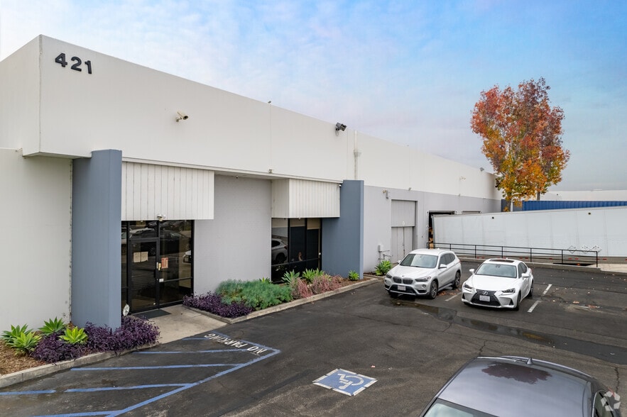 421 N Baldwin Park Blvd, City Of Industry, CA for lease - Building Photo - Image 1 of 4