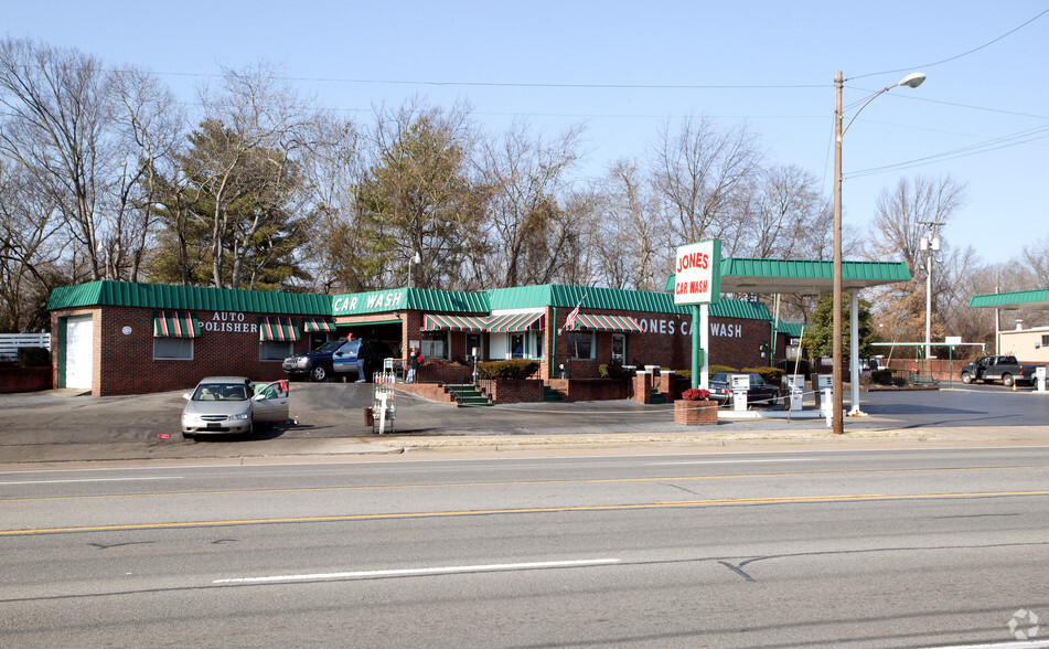 1103 Memorial Blvd, Murfreesboro, TN for sale - Primary Photo - Image 1 of 1