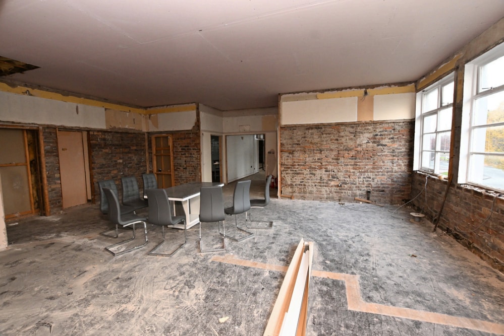 95A-C Newlands Rd, Grangemouth for lease Interior Photo- Image 1 of 2