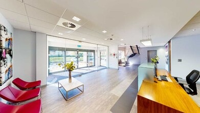 Priory Dr, Newport for lease Interior Photo- Image 1 of 5