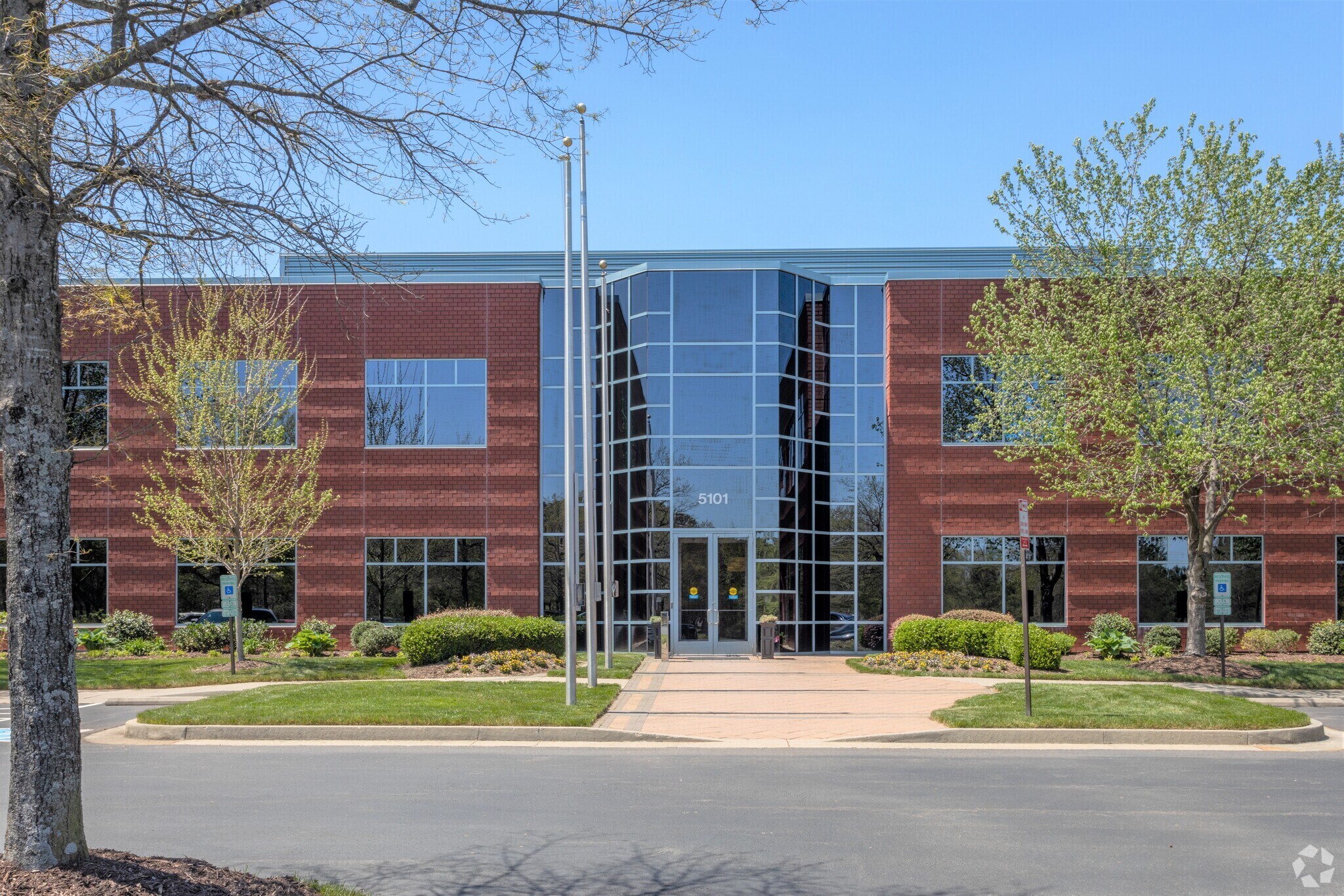 5101 Cox Rd, Glen Allen, VA for lease Building Photo- Image 1 of 10