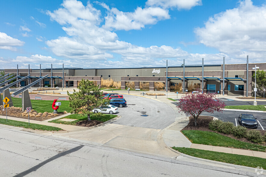 17100-17150 W 118th Ter, Olathe, KS for lease - Building Photo - Image 3 of 12