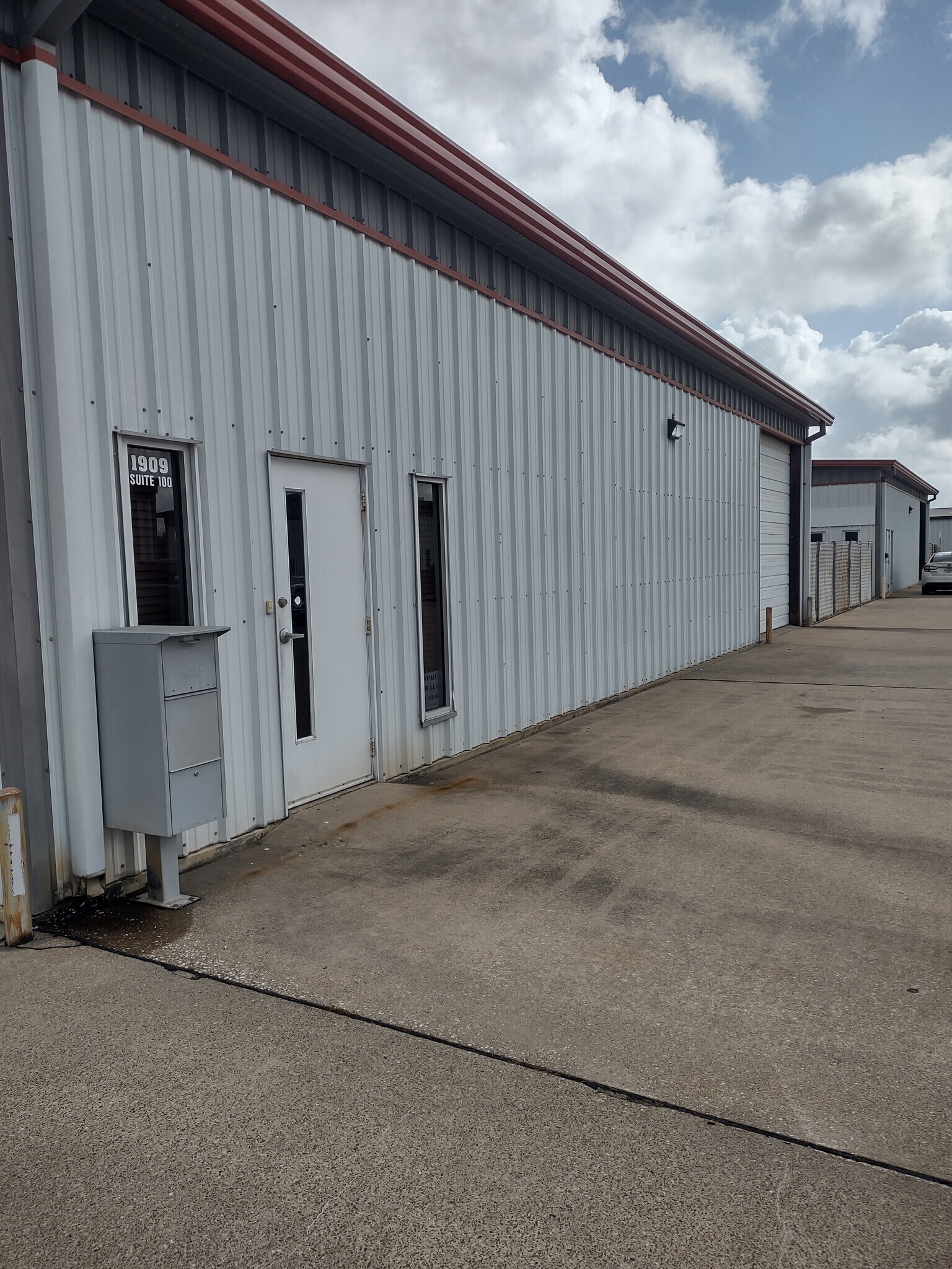 1909 Lawrence Rd, Kemah, TX for lease Building Photo- Image 1 of 8