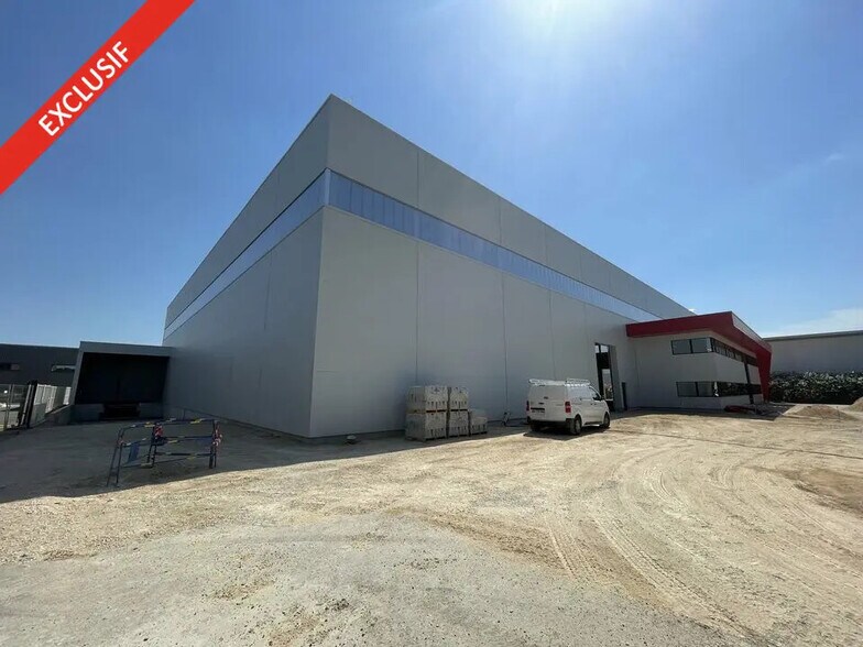 Industrial in Gallargues-le-Montueux for lease - Building Photo - Image 1 of 4