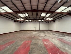 Penarth Rd, Cardiff for lease Interior Photo- Image 2 of 3
