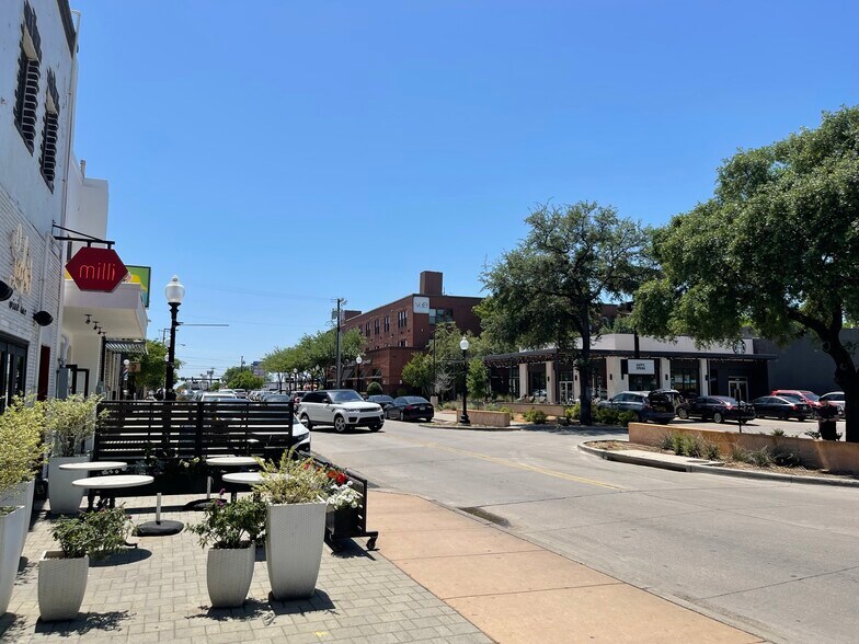 1912 Greenville Ave, Dallas, TX for sale - Primary Photo - Image 1 of 1