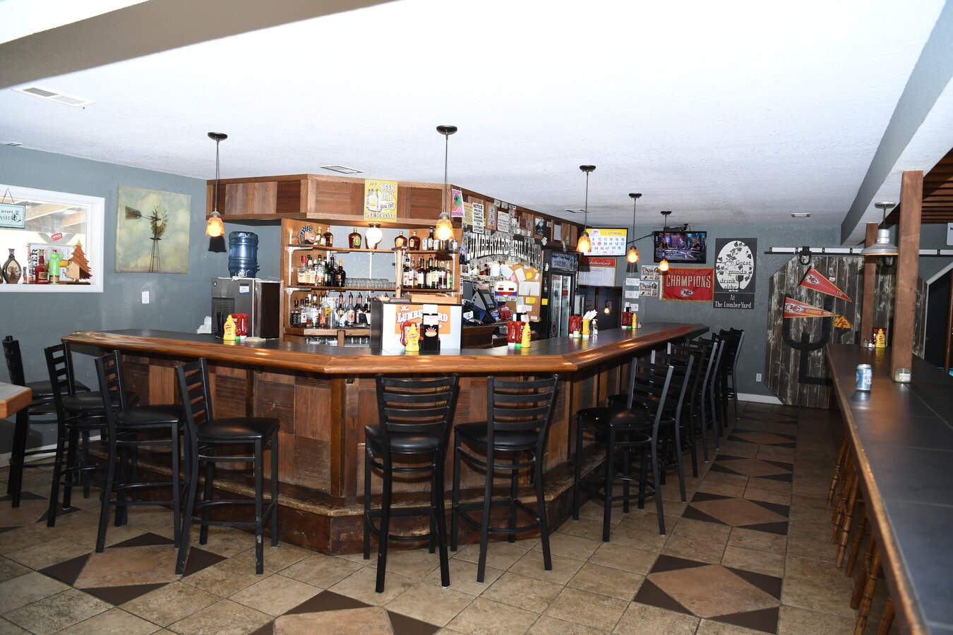 201 N Main St, Urich, MO 64788 The Lumber Yard Grill & Pub