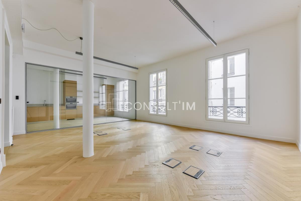 Office in Paris for lease Building Photo- Image 1 of 9