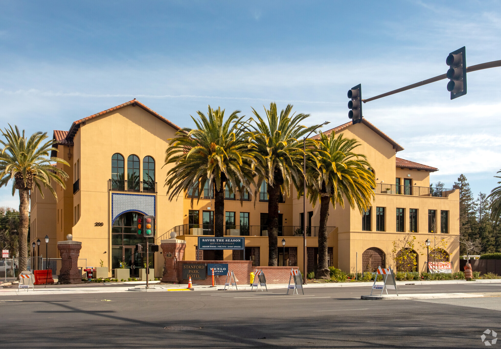 200 El Camino Real, Menlo Park, CA for lease Building Photo- Image 1 of 4