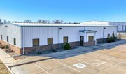 2003 S Merritt Rd, Elk City OK - Warehouse