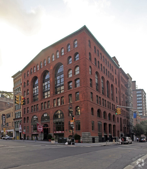 399-399 Lafayette St, New York, NY for lease - Building Photo - Image 1 of 2