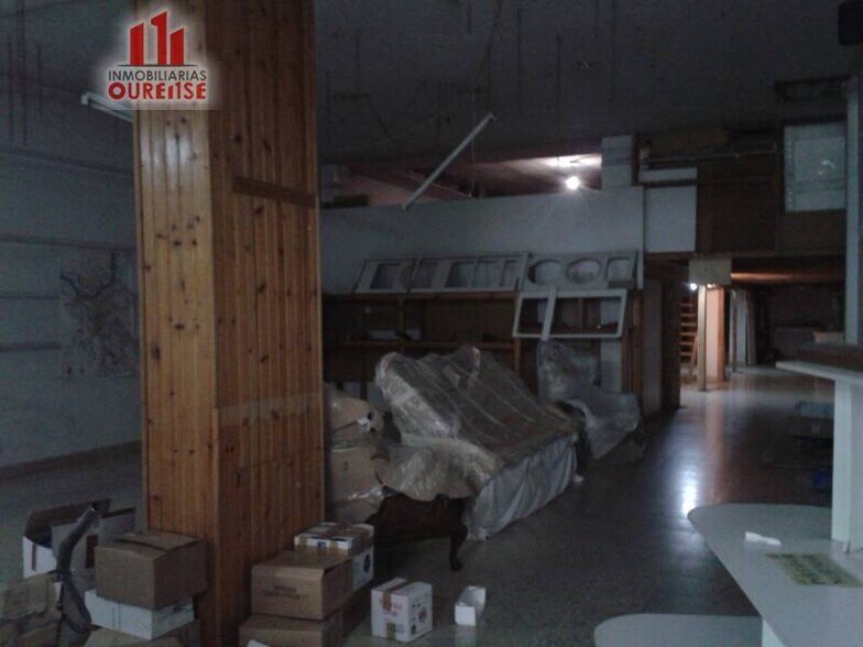 Retail in Ourense, Orense for lease - Building Photo - Image 3 of 3