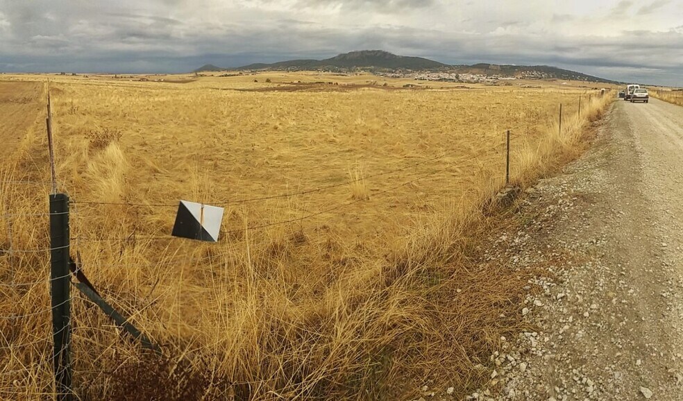 Land in Sierra de Fuentes for sale - Building Photo - Image 3 of 4