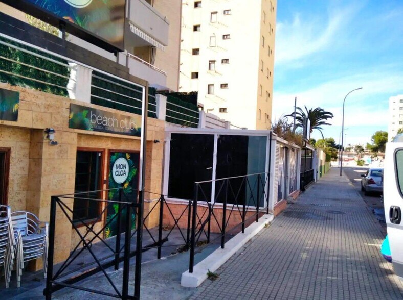 Retail in Gandia for sale - Building Photo - Image 2 of 6