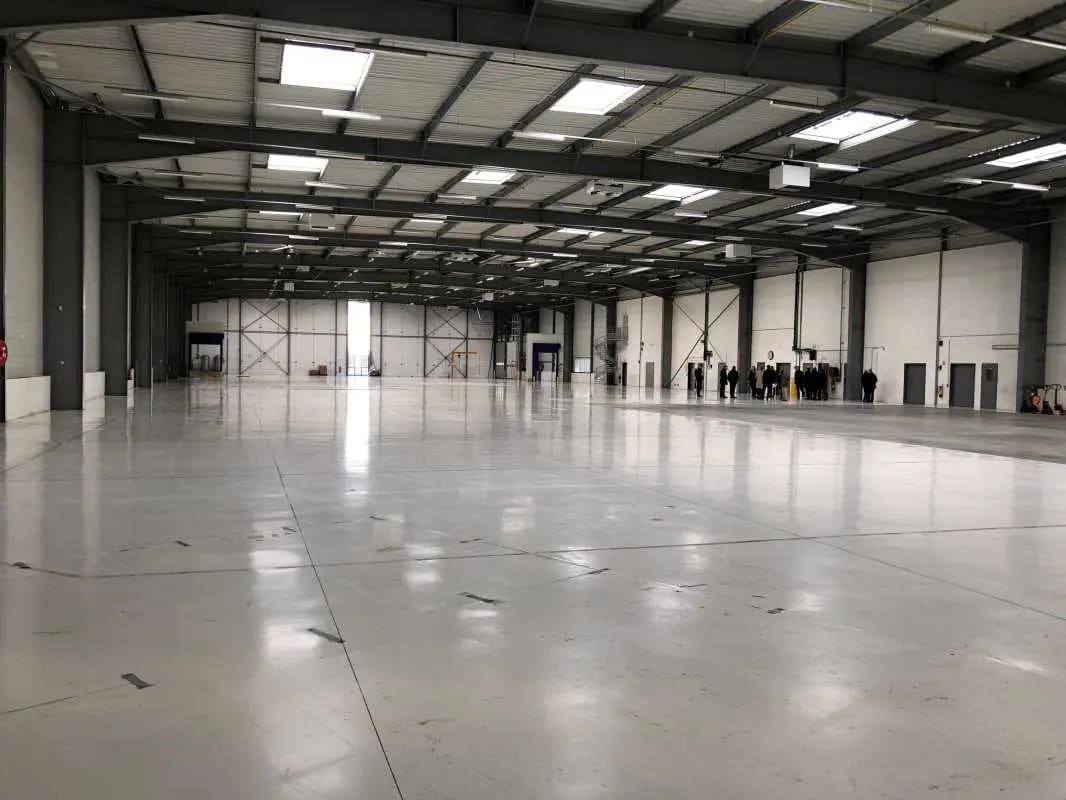 11 Rue De La Grande Borne, Le Mesnil-Amelot for lease Building Photo- Image 1 of 8