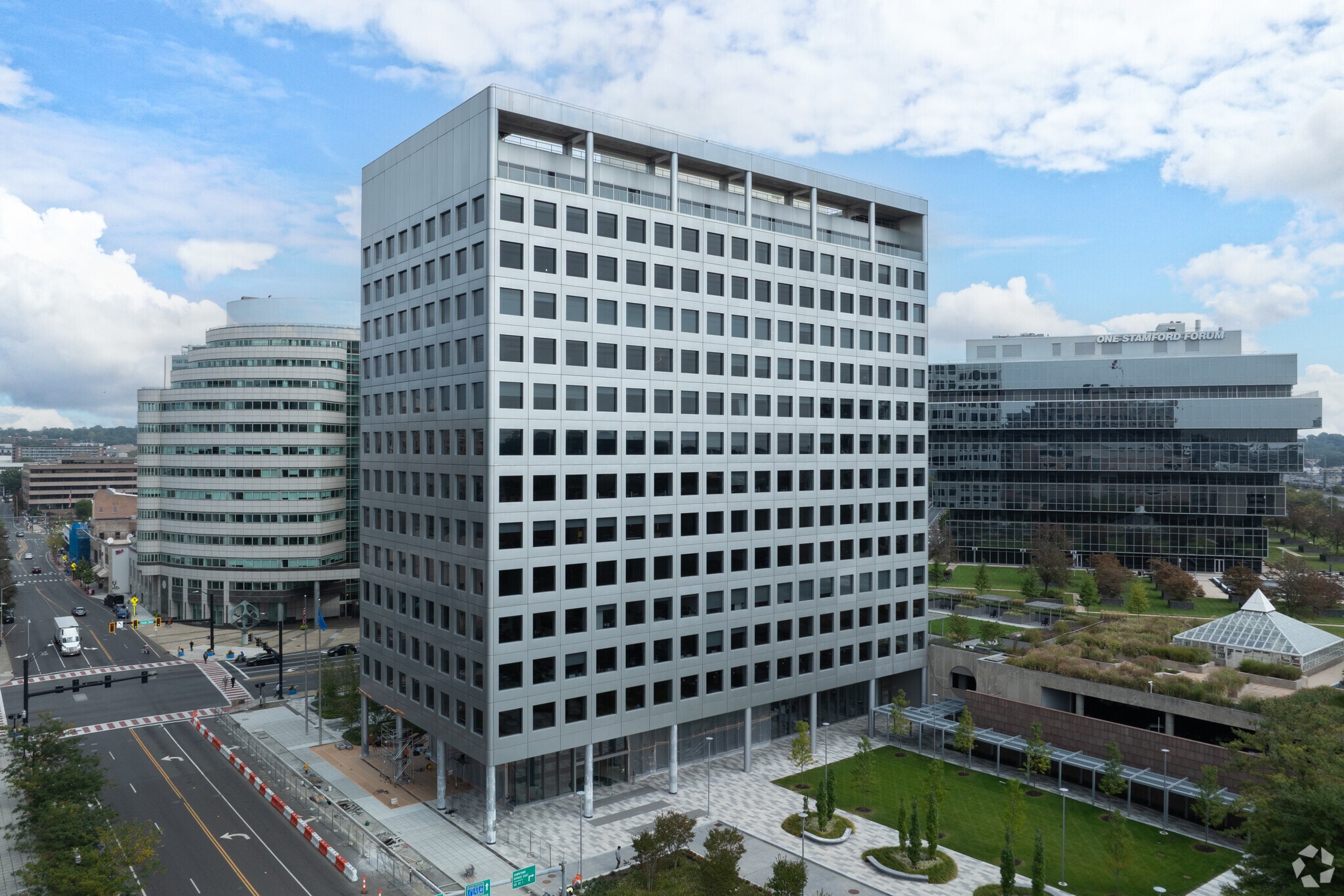 400 Atlantic St, Stamford, CT for lease Primary Photo- Image 1 of 9