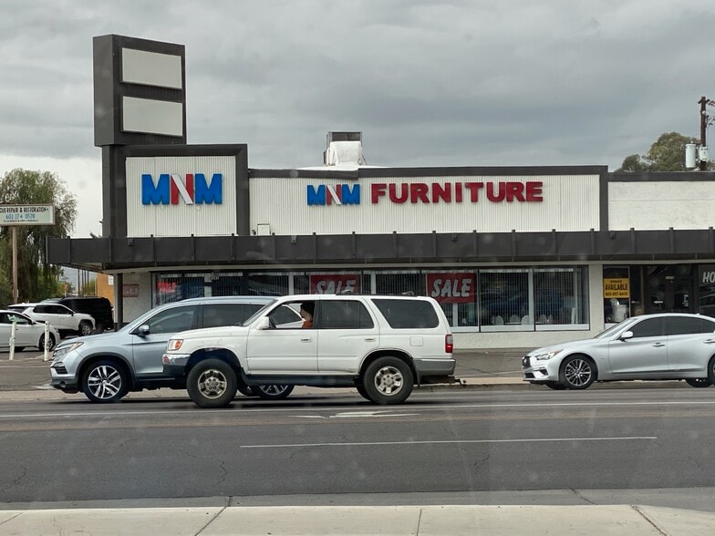 2341 E Indian School Rd, Phoenix, AZ for lease - Building Photo - Image 1 of 4