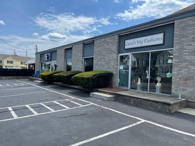641-645 Armistice Blvd, Pawtucket, RI for sale Building Photo- Image 1 of 1