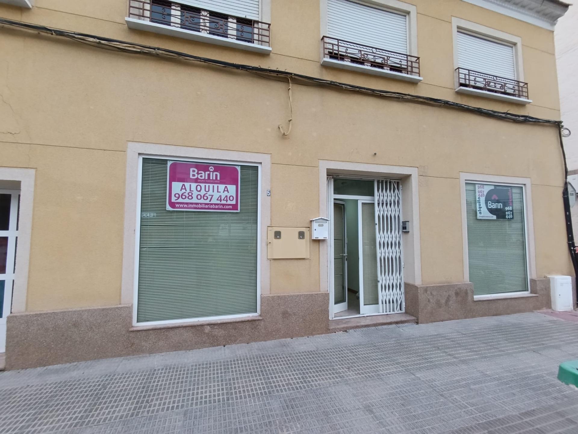 Retail in Murcia for lease Building Photo- Image 1 of 18