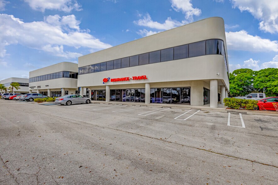 9123 N Military Trl, Palm Beach Gardens, FL for lease - Building Photo - Image 2 of 11