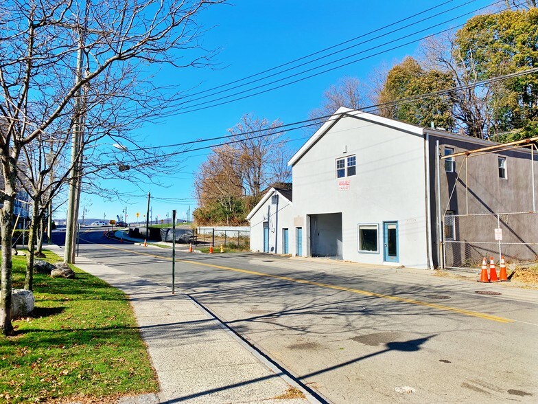 42 River St, Sleepy Hollow Village, NY for lease - Building Photo - Image 1 of 12