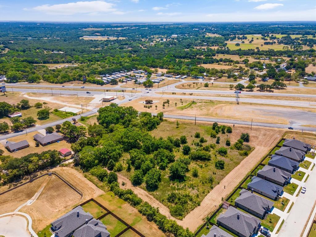 526 Wallen Ridge, Keene, TX 76059 Keene Business Development