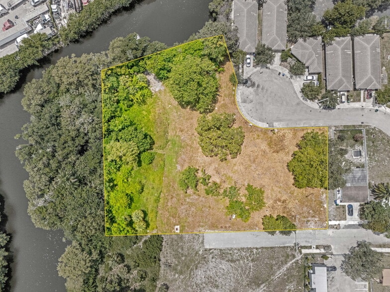 700 Harris Ter, Fort Lauderdale, FL for sale - Aerial - Image 2 of 16