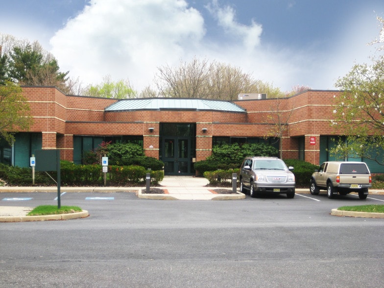 1103 Laurel Oak Rd, Voorhees, NJ for lease - Building Photo - Image 1 of 10