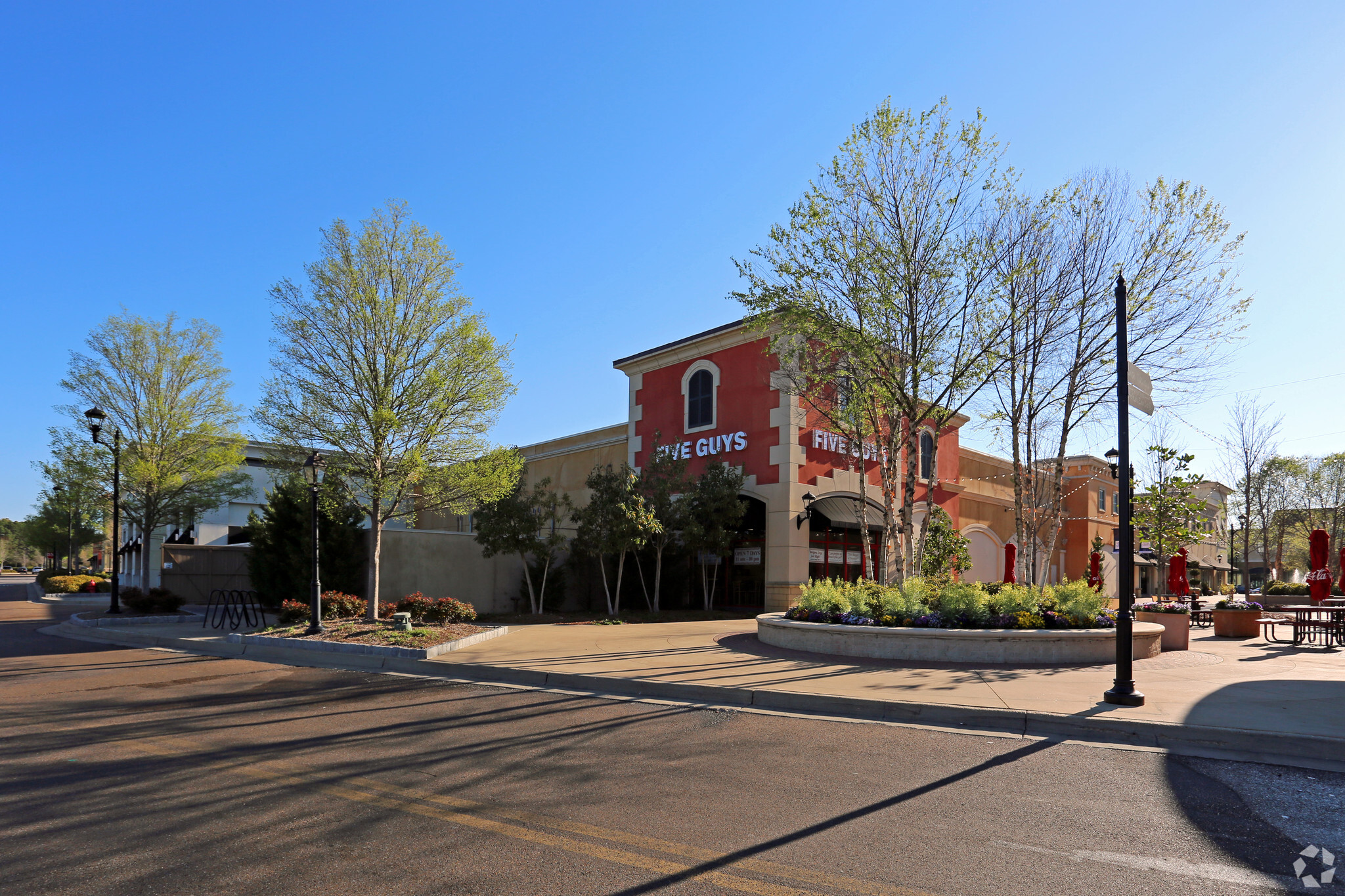 1000 Highland Colony Pky, Ridgeland, MS 39157 - Office for Lease | LoopNet