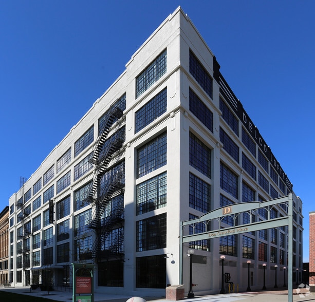 340 E 1st St, Dayton, OH for lease - Primary Photo - Image 2 of 6