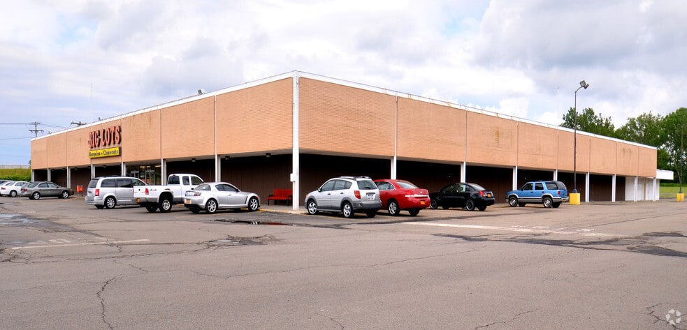 1170 Central Ave, Dunkirk, NY for lease - Primary Photo - Image 1 of 4