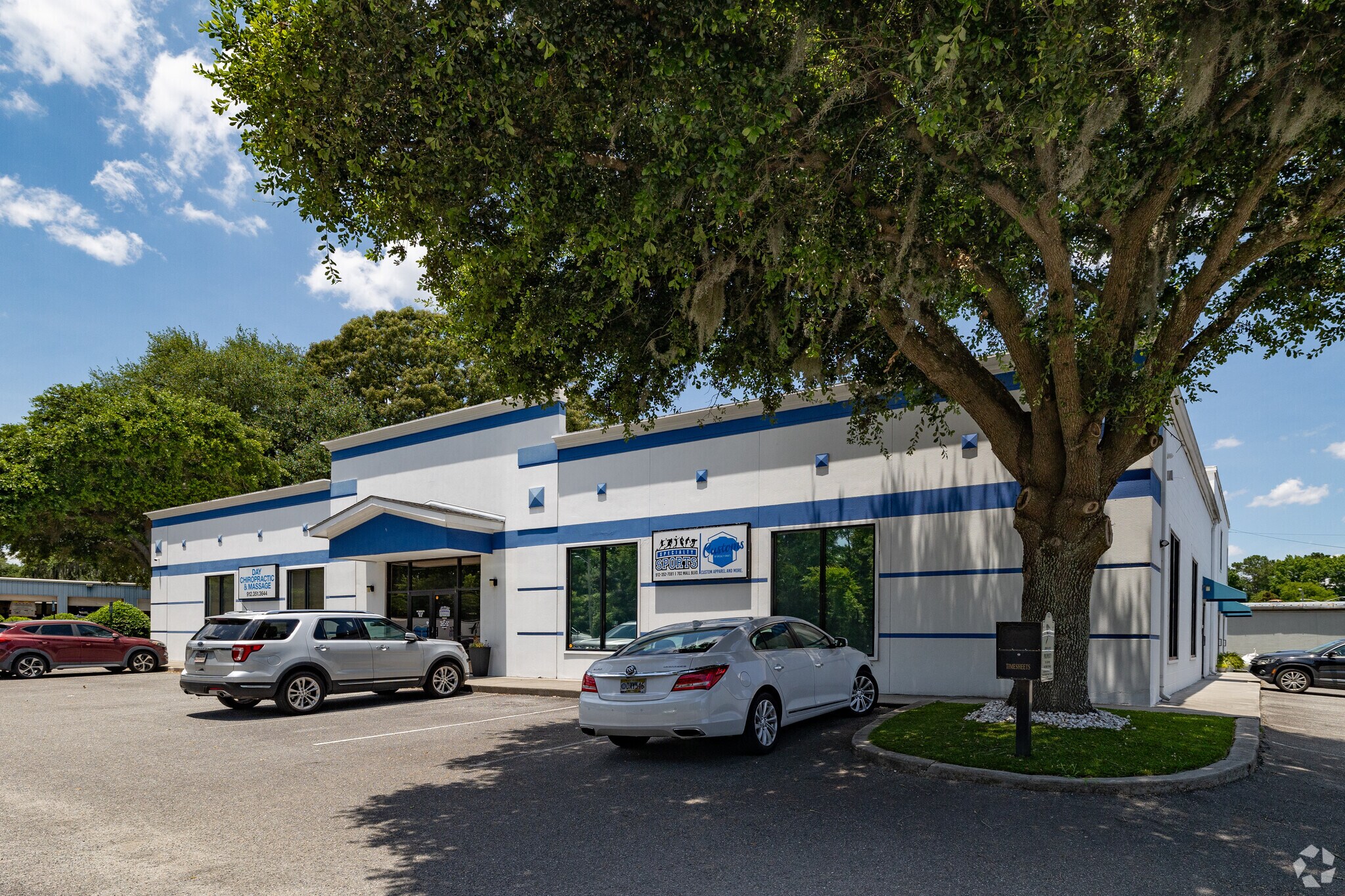 702 Mall Blvd, Savannah, GA for lease Primary Photo- Image 1 of 12