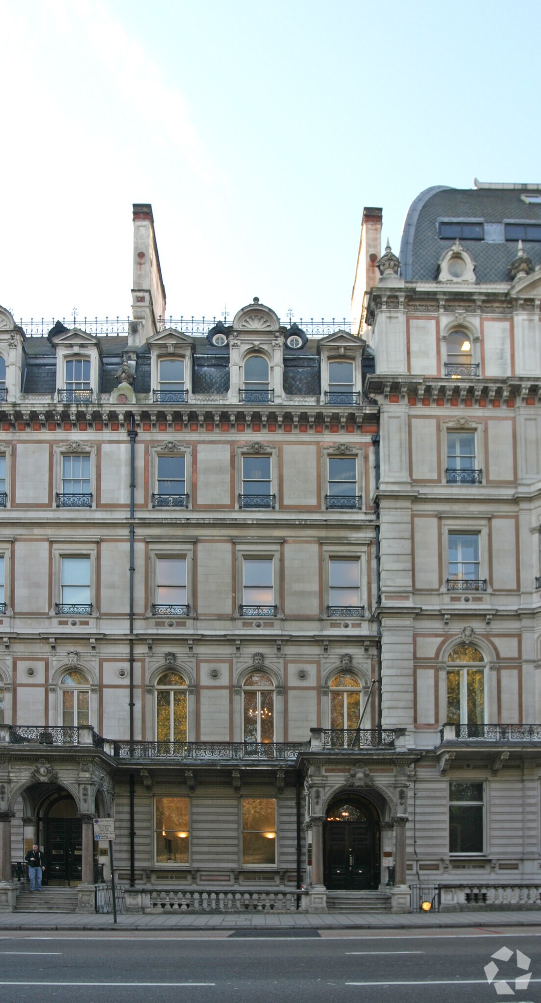 12 Grosvenor Pl, London for sale Primary Photo- Image 1 of 1