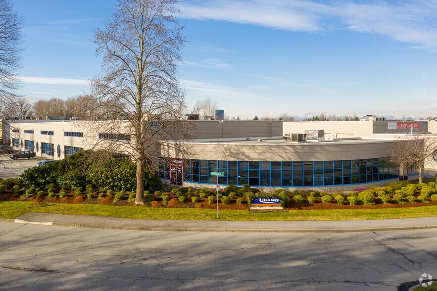 12051 Horseshoe Way, Richmond, BC for lease - Building Photo - Image 2 of 5