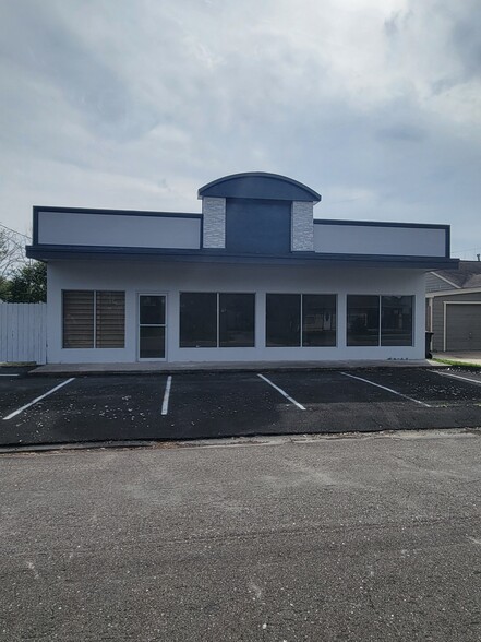 401 James Ave. Ave, Baytown, TX for sale - Building Photo - Image 1 of 9