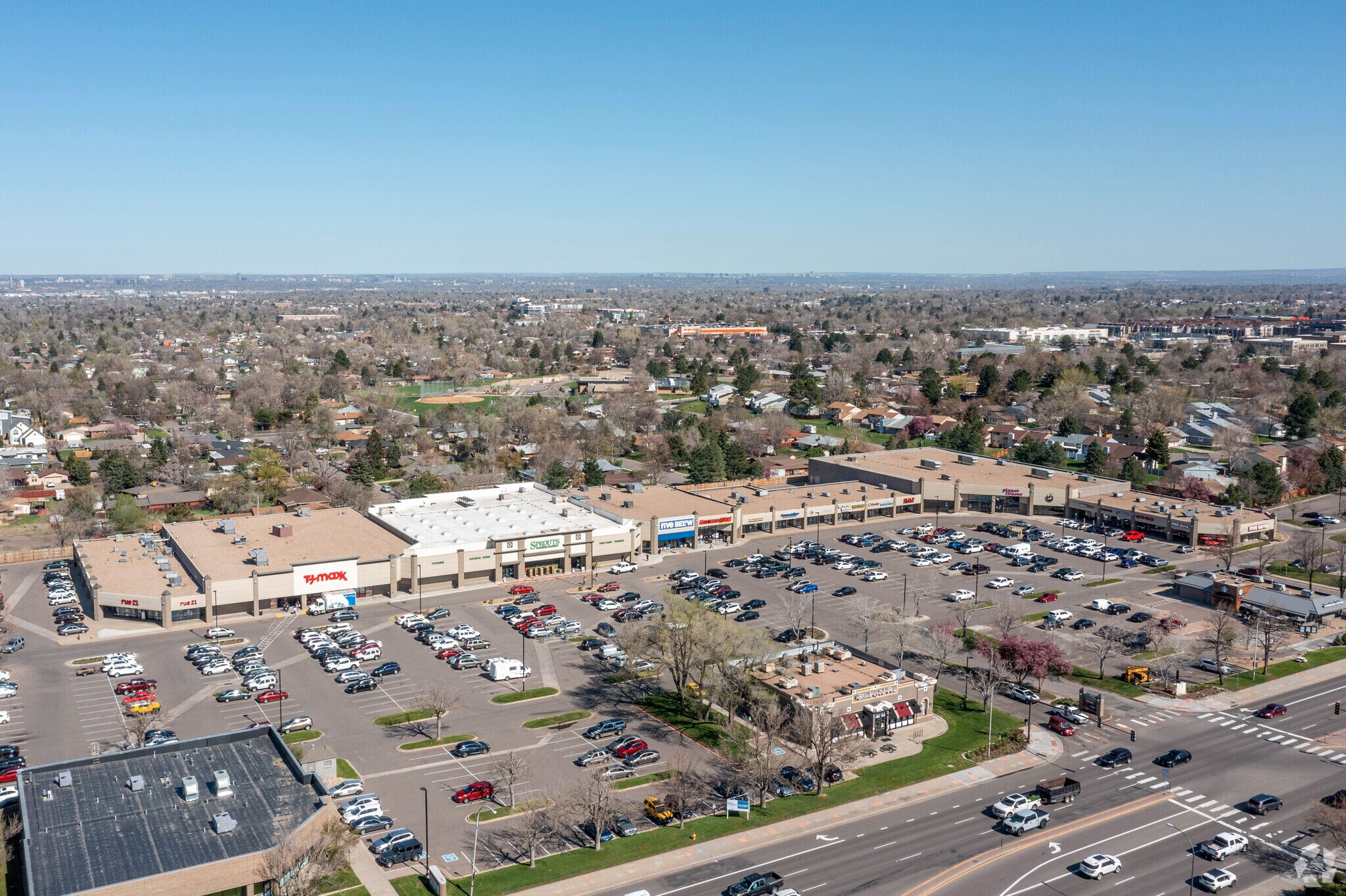 98 Wadsworth Blvd, Lakewood, CO for lease Primary Photo- Image 1 of 7