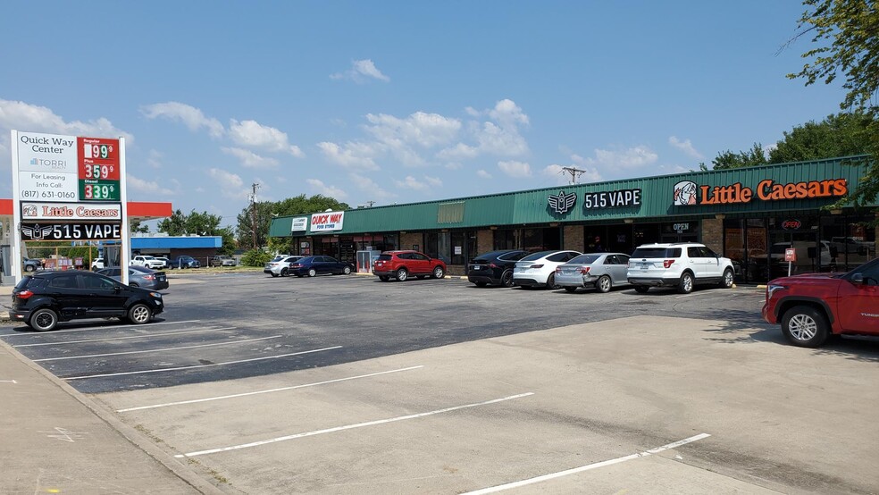 330 W Northwest Hwy, Grapevine, TX for lease - Building Photo - Image 3 of 4