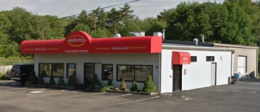 271 E Center St, West Bridgewater, MA for sale - Primary Photo - Image 1 of 1