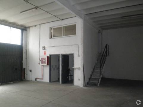 Industrial in Fuenlabrada, Madrid for sale - Building Photo - Image 2 of 11