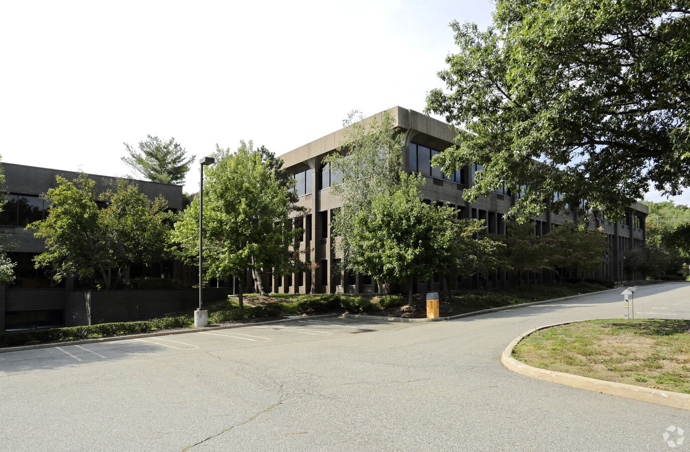 2 Paragon Dr, Montvale, NJ 07645 Property Record