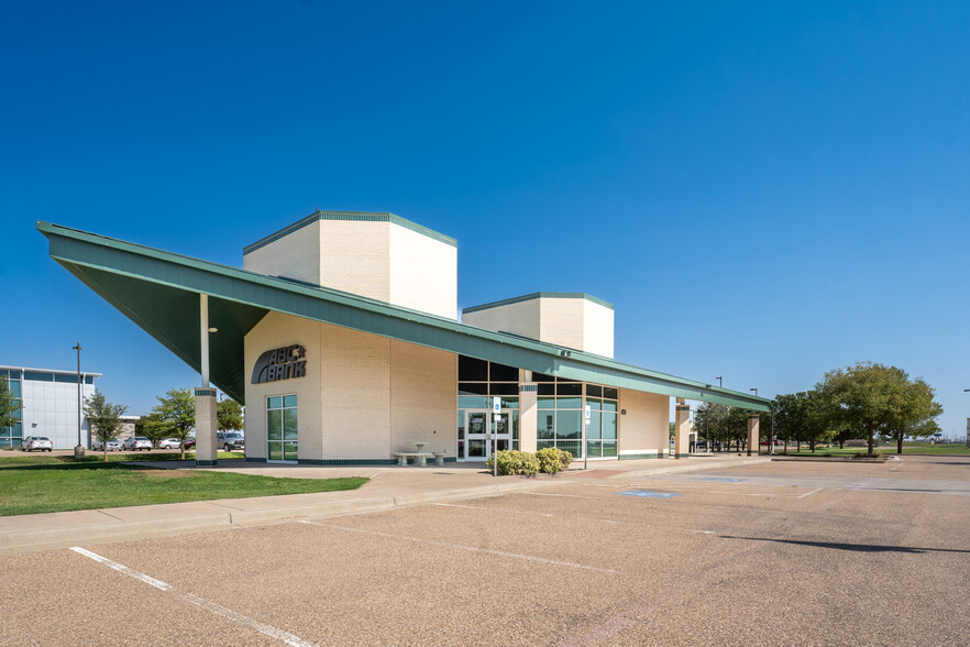 4656 N Loop 289, Lubbock, TX for sale - Building Photo - Image 1 of 14