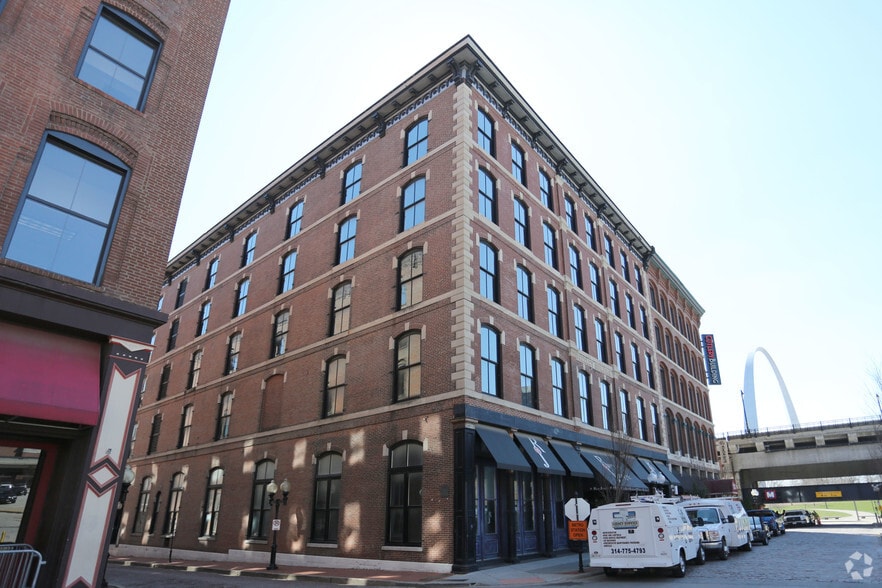 612 N 2nd St, Saint Louis, MO for lease - Primary Photo - Image 2 of 17