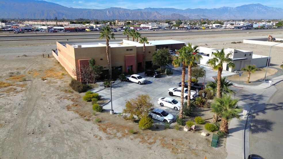 46341 Commerce St, Indio, CA for lease - Building Photo - Image 1 of 17